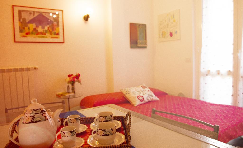 تْشيرنوسكو سول نافيلِ La Casetta B&B الغرفة الصورة